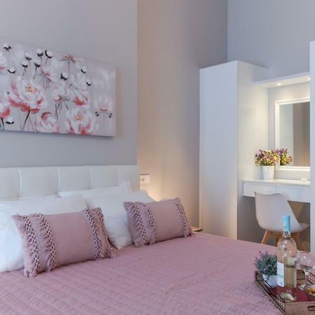 Saint George Unique Studio Anabolu Dış mekan fotoğraf